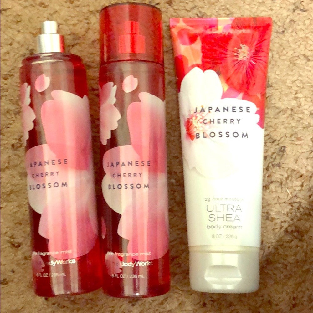 Japanese cherry blossom mist and lotion